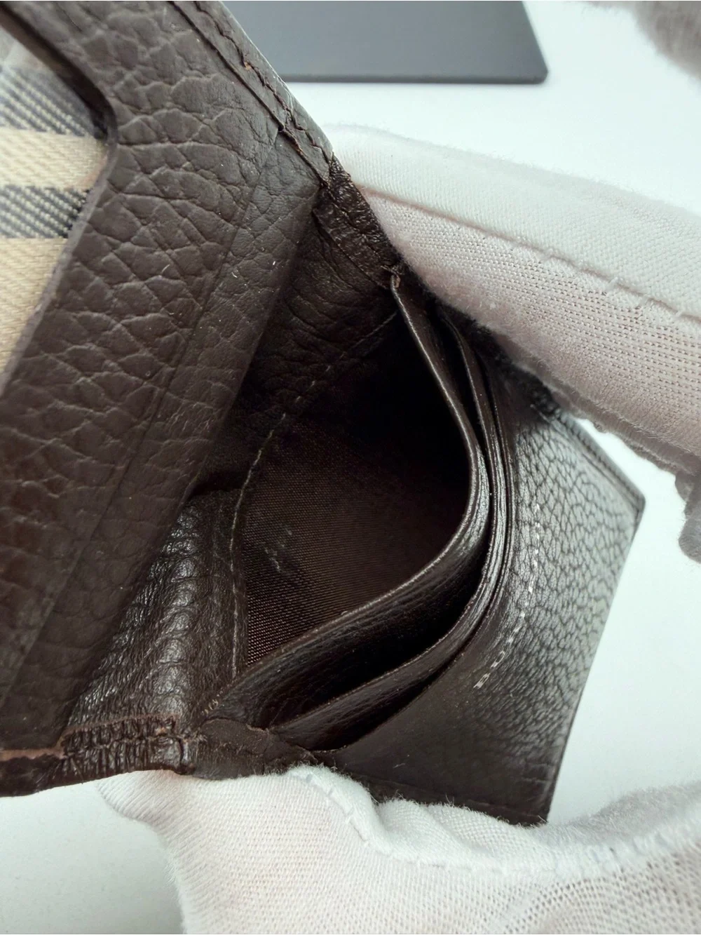 Burberry Bi Fold Wallet